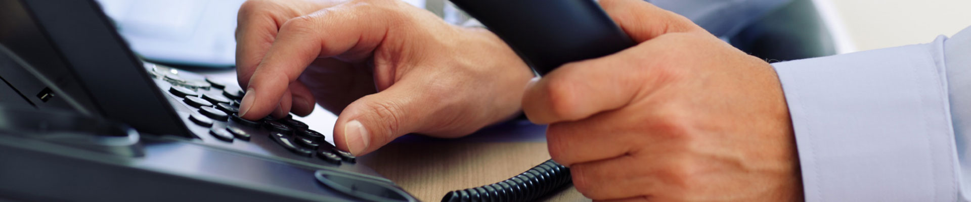 Skontaktuj się z nami